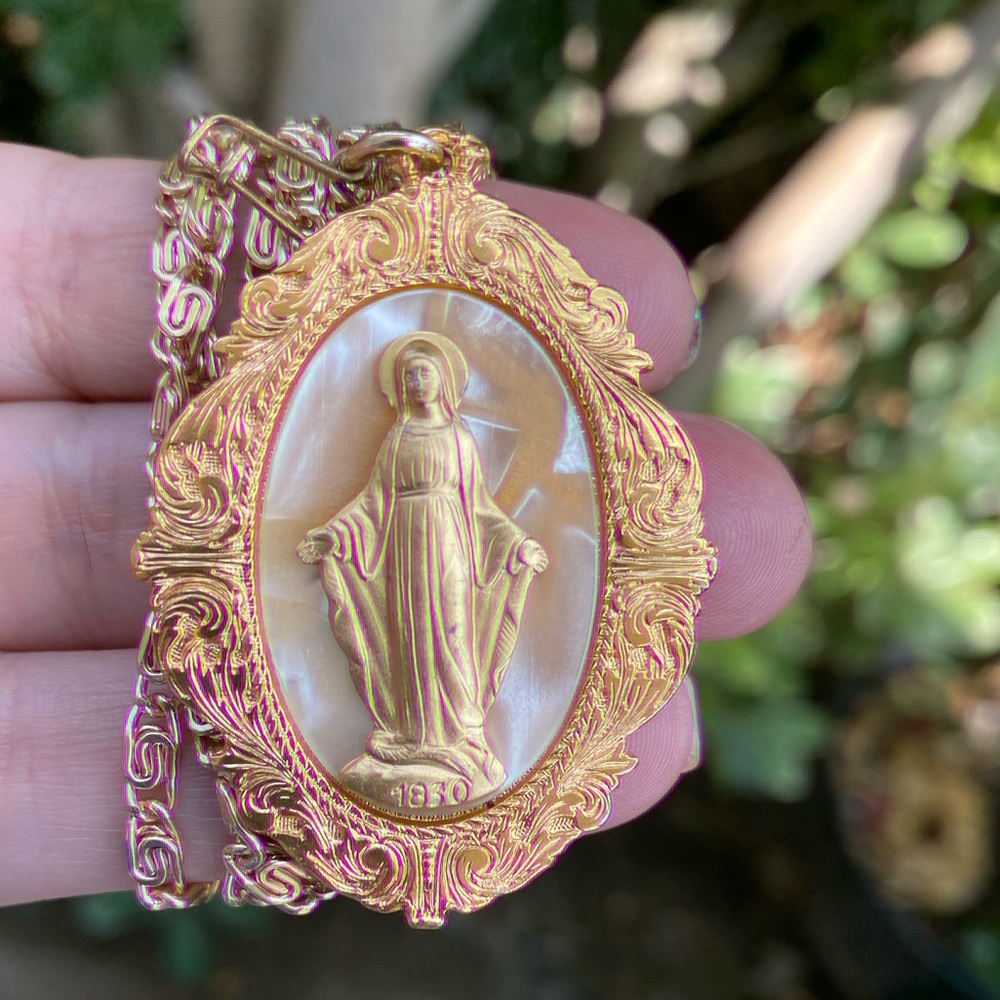 Vintage Mother Virgin Pendant / Brooch